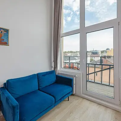 Mini Loft 1 BD Apt by Domvia