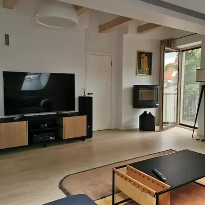 Charming Apartment in Kaunas Old Town with Balcony