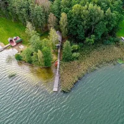 Lakeshore house