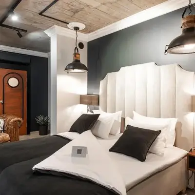 Barber Apartment