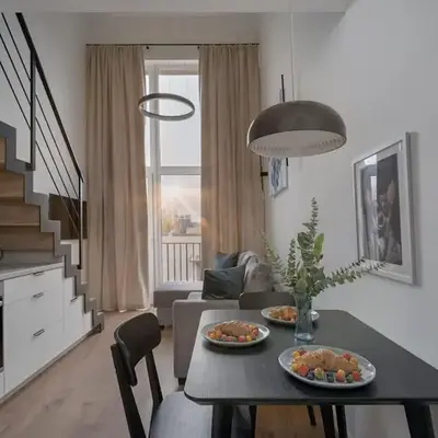Loft 59 with Free Parking