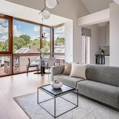 Spacious 2 bedroom Luxury Apartment