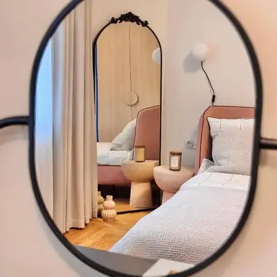 Cosy hill