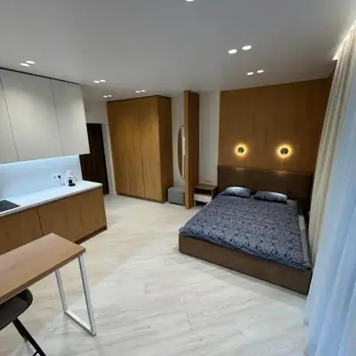V4 Europa New Apartment