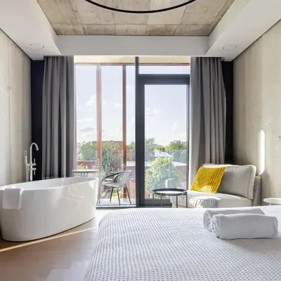 Luxury Honey Moon Apartments with Free Underground Parking