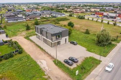 an aerial view of a house with a parking lot at Studija 17 butai in Kaunas