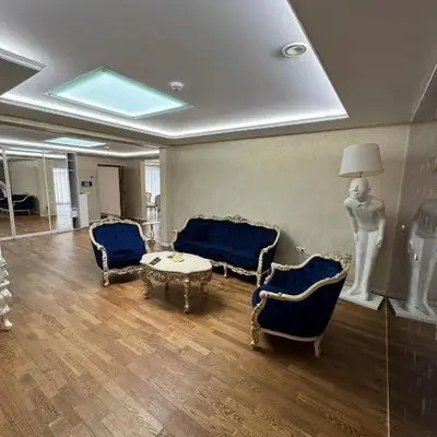 Classic Style Apartment
