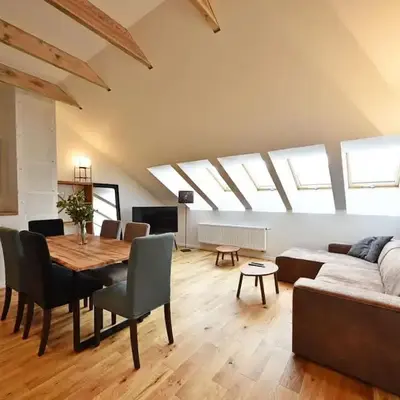 Domillion Penthouse 2bdr 2bath P364a