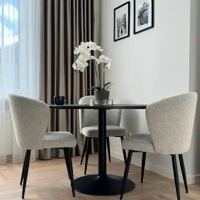City Centre Apartment with Cathedral View