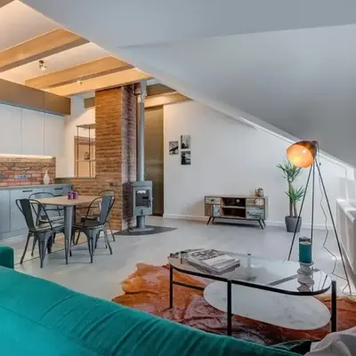 Domillion Pylimo Penthouse duplex apt 15ppl P36D
