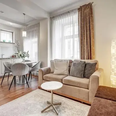 Domillion New Old Town Amber 1bdr Z1B4