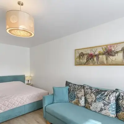 Aqua apartment