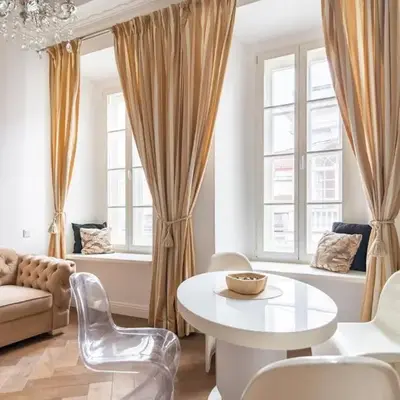 Old Town Luxury apartment self check inn