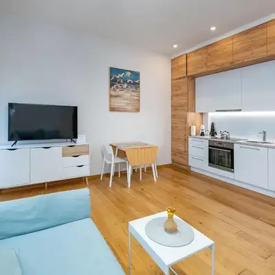 Center apartment by Polo Apartments