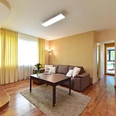 Oksanos apartamentai Druskininkuose atskiras įėjimas 1 aukštas