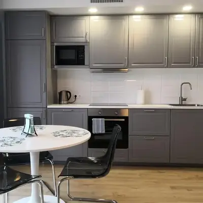 Spacious apartment close to the Old Town