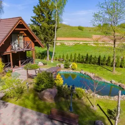 Rustic private Cabin in woods w/ Sauna & Pool