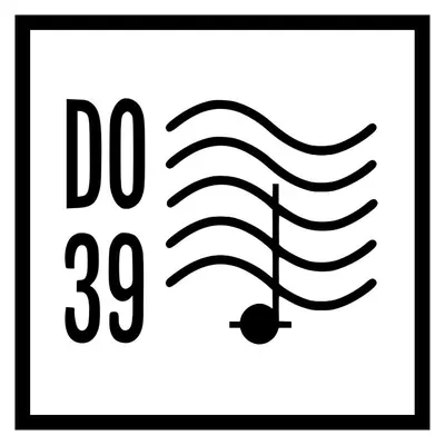 a black and white sign with a wave at 39DO in Druskininkai