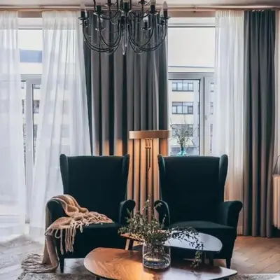 Lindens apartments with AC and view to central square