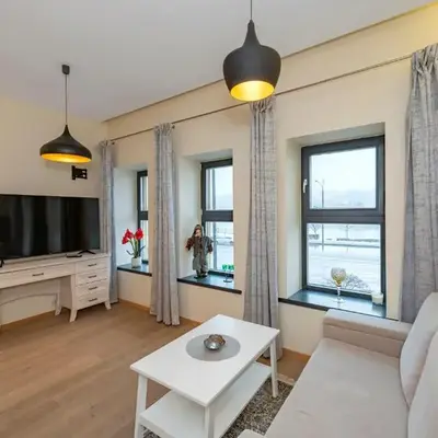 Deluxe river view apartment by Polo Apartment